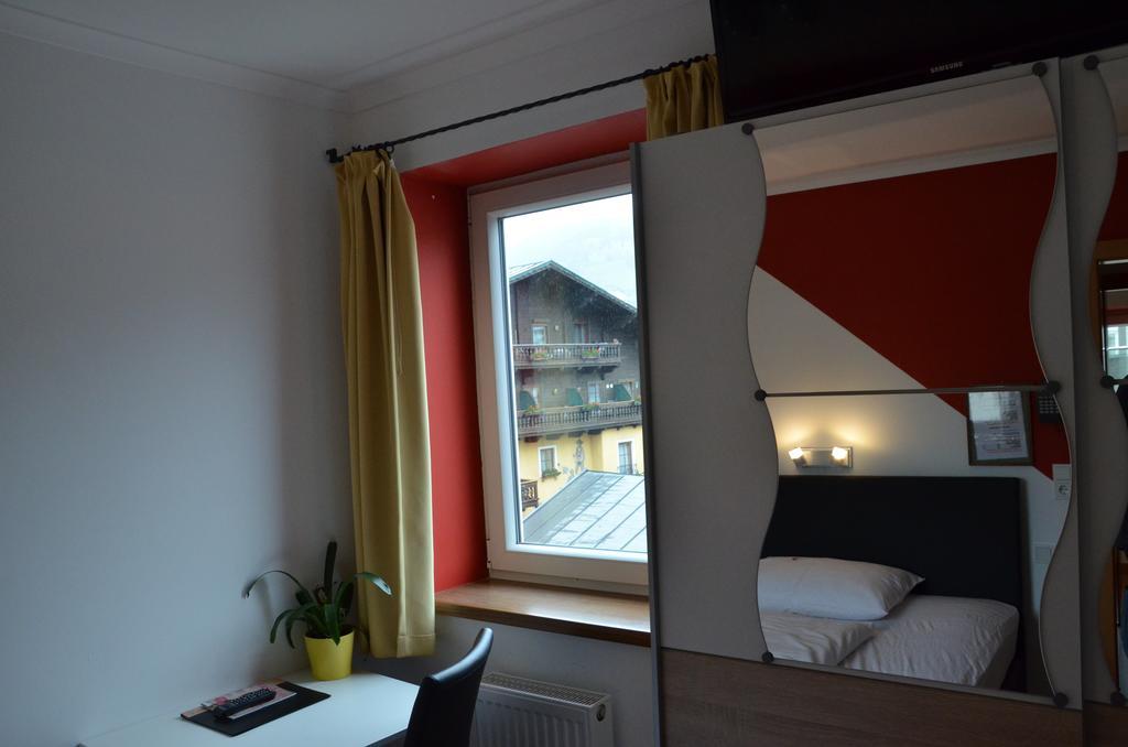 Hotel Traube Zell am See Bilik gambar